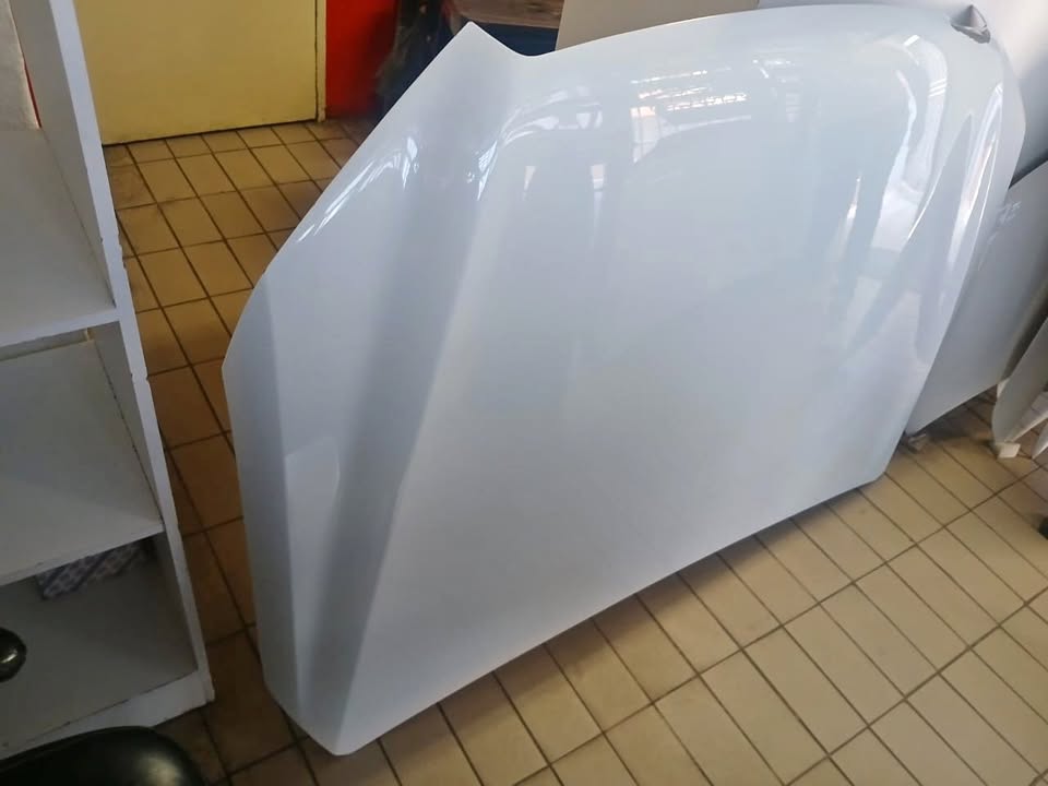 2019 ISUZU D-MAX BAKKIE BONNET FOR SALE - Private Seller 2019 ISUZU D-MAX BAKKIE BONNET FOR SALE - Private Seller