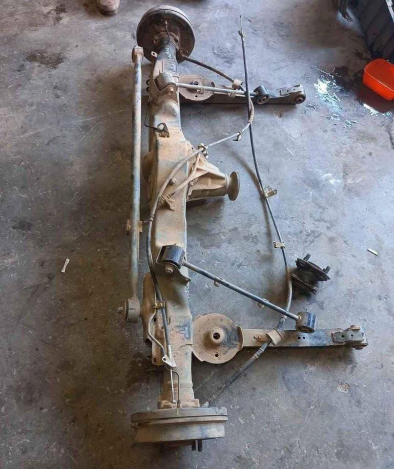 Toyota Avanza new shape rear suspension - Private Seller Toyota Avanza new shape rear suspension - Private Seller