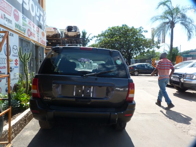 Stripping for spares /Jeep Grand Cherokee 2001 - Private Seller