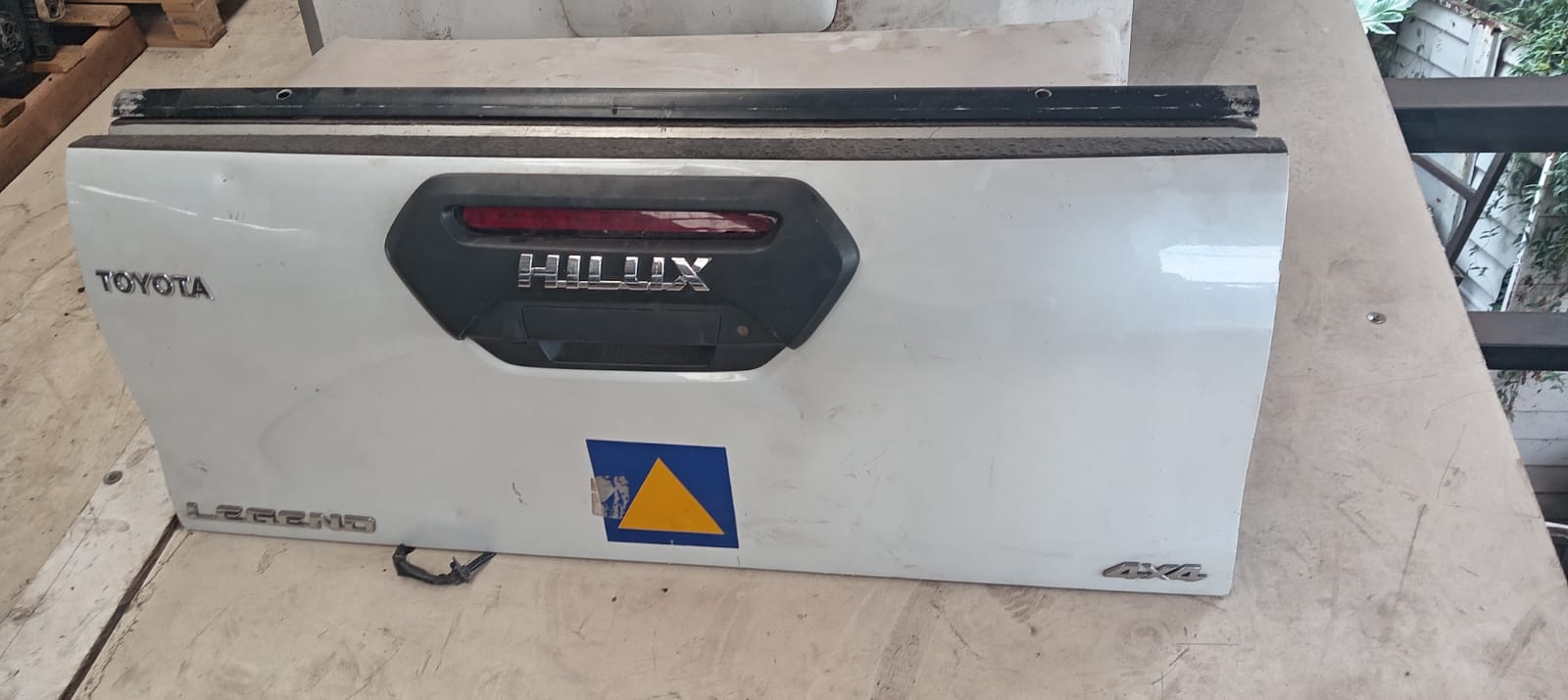π Toyota Hilux GD6 Tailgate for Sale β Genuine OEM Part! π - Private Seller π Toyota Hilux GD6 Tailgate for Sale β Genuine OEM Part! π - Private Seller
