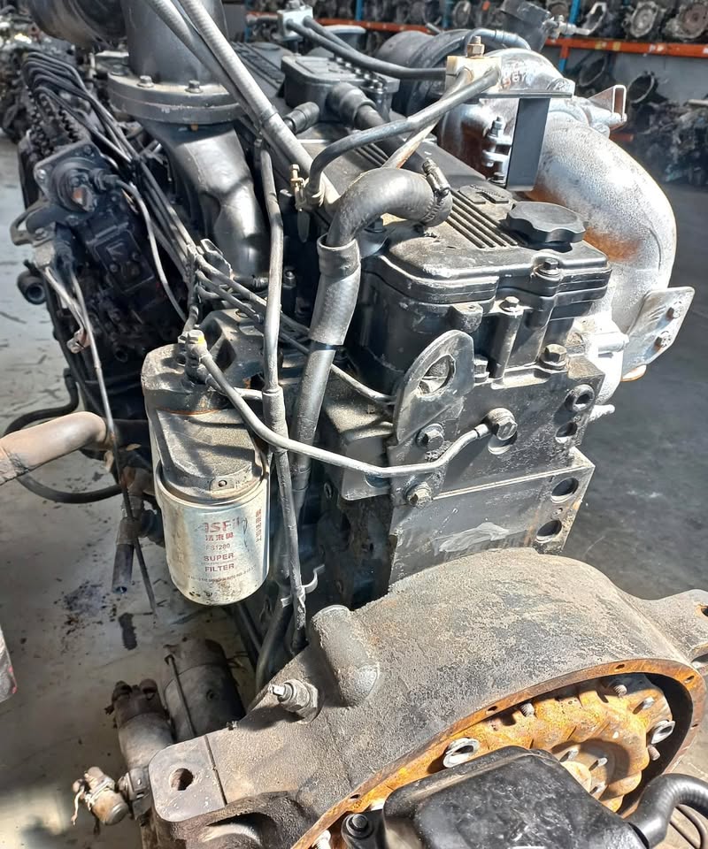 Cummins 8.9 6 CYL Turbo Diesel Engine (6LT)