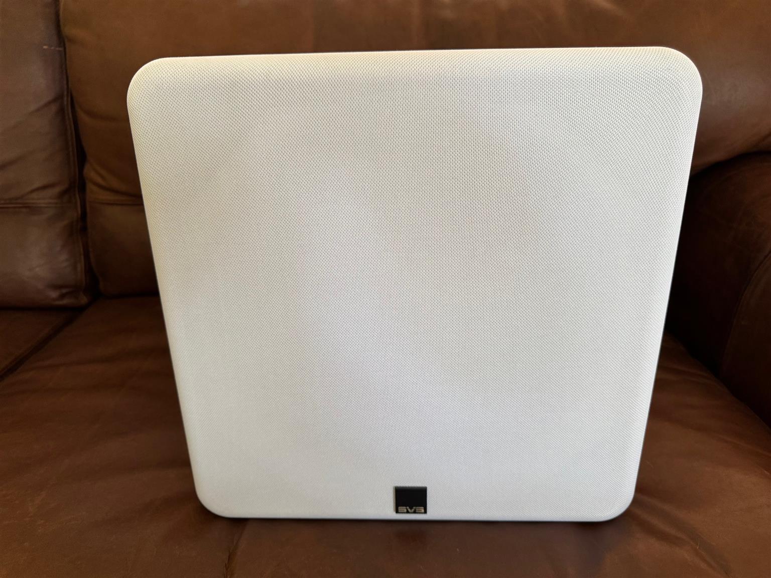 SVS SB 2000pro white subwoofer