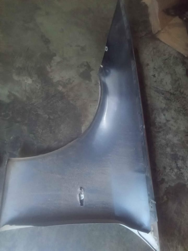 BMW E90 right fender