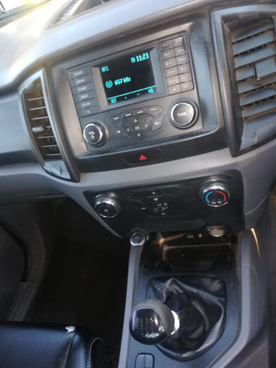 2019 FORD RANGER 2.2 6SPEED XLT 4X2 EXTRA CAB,DIESEL ENGINE  62,000KM