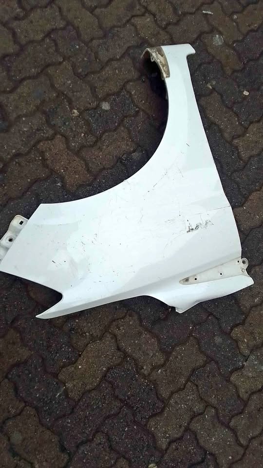 Suzuki Ertiga fenders - Private Seller Suzuki Ertiga fenders - Private Seller