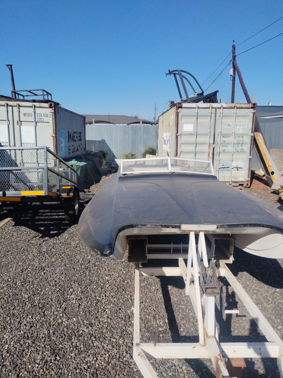 19ft PROJECT BOAT FOR SALE