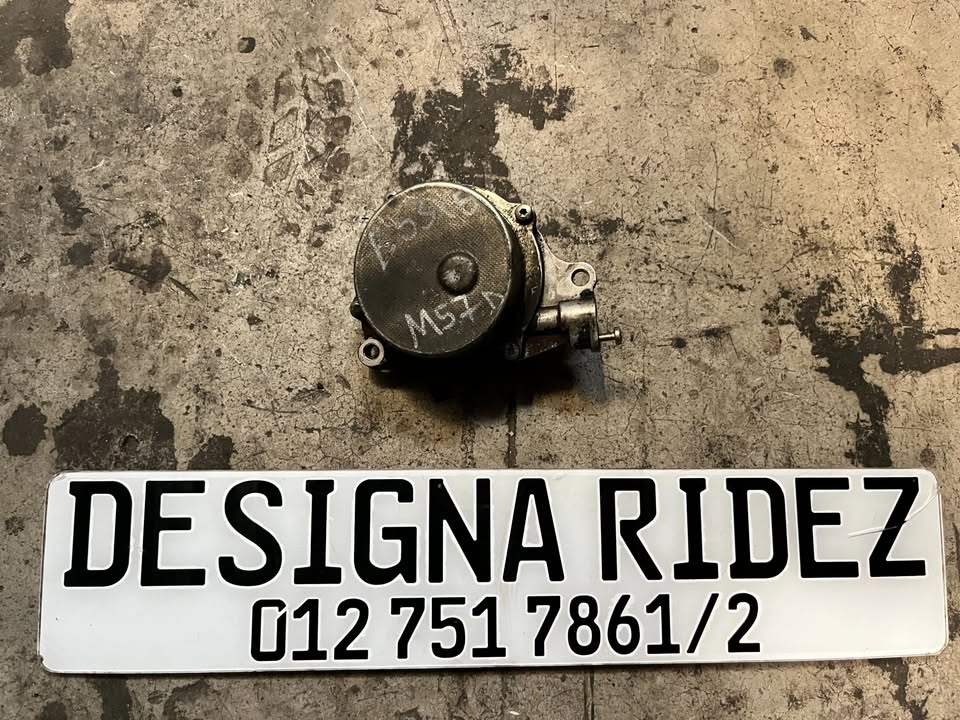 BMW E53 X5 M57 BRAKE VACUUM PUMP AVAILABLE. - Private Seller