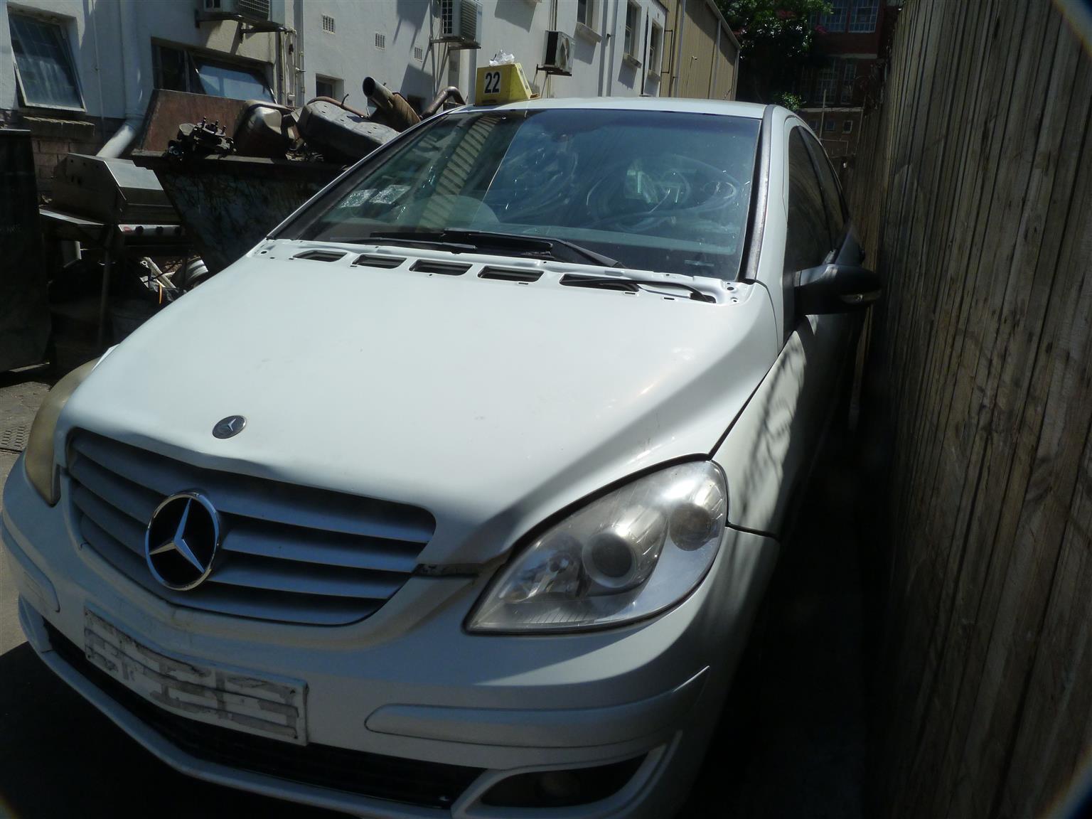 Mercedes B170 W245 AT White - 2007 SPARESBOYZ STRIPPING FOR SPARES - Private Seller