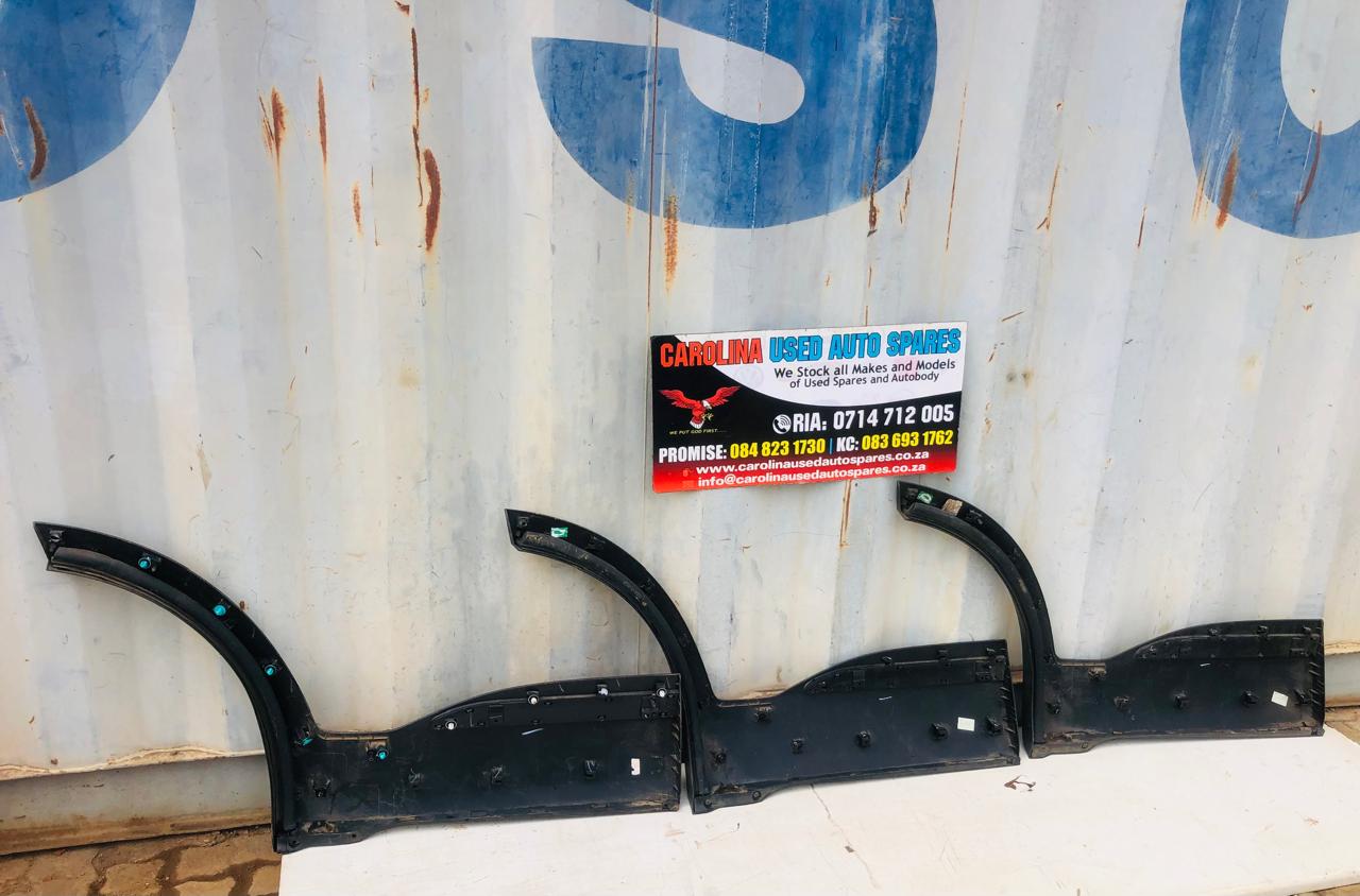 Chery Tiggo 4 pro left side rear/back door beading/moulding (2020) - Private Seller