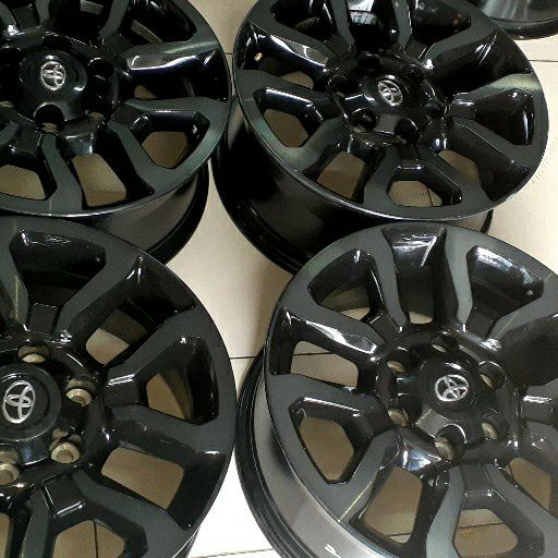 Toyota legend50 rim