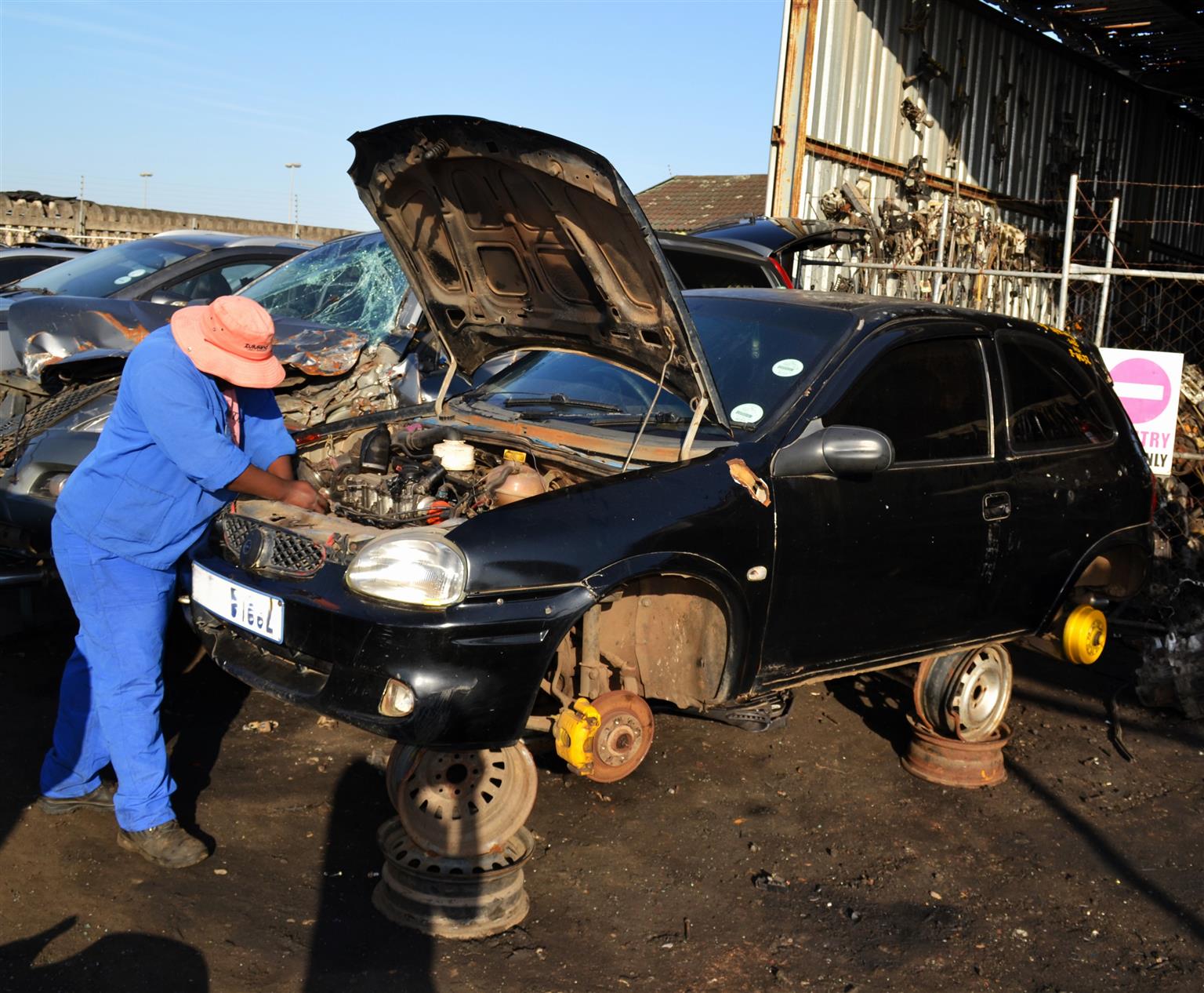 2002 Merc Benz C200 W203 - Available for Spare Parts
