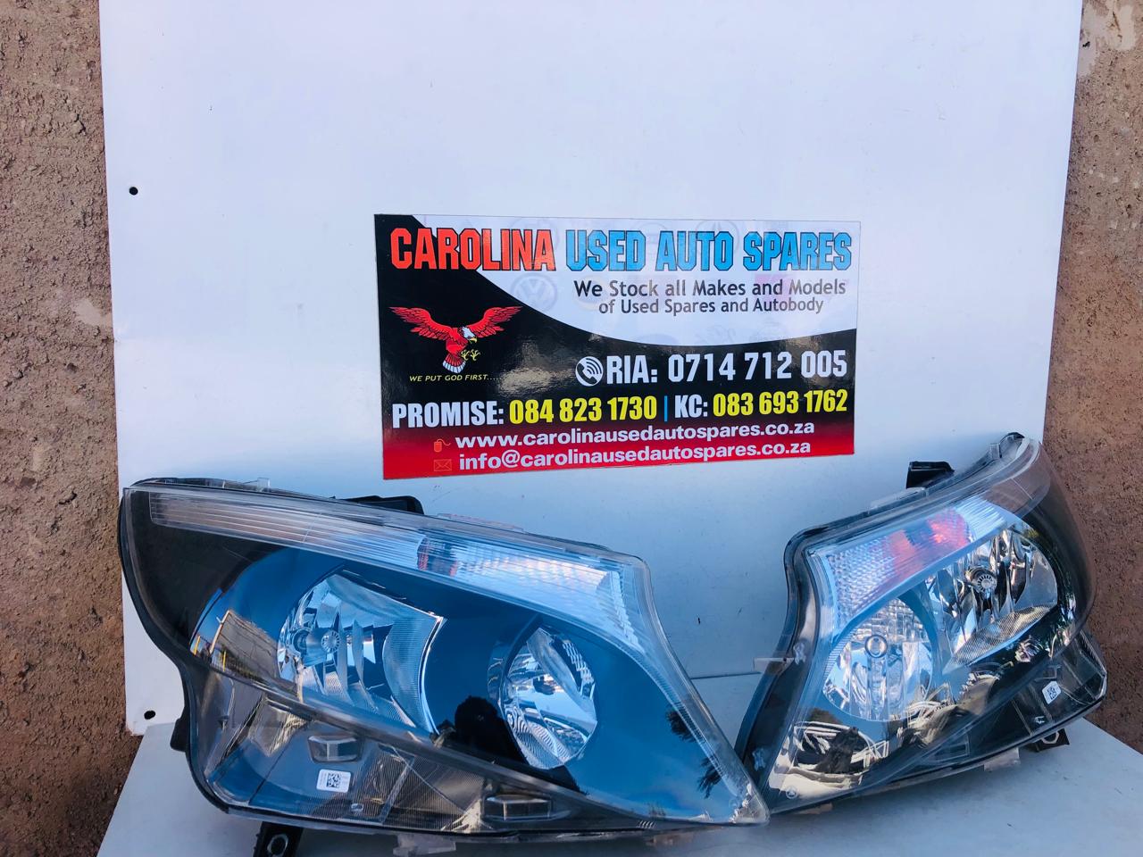 Mercedes Benz W447 V-Class Viano left and right side headlights (Black) - Private Seller Mercedes Benz W447 V-Class Viano left and right side headlights (Black) - Private Seller