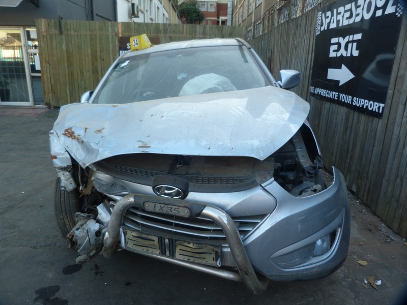 Hyundai iX35 2.0 GL Premium Manual Silver - 2011 STRIPPING FOR SPARES - Private Seller Hyundai iX35 2.0 GL Premium Manual Silver - 2011 STRIPPING FOR SPARES - Private Seller