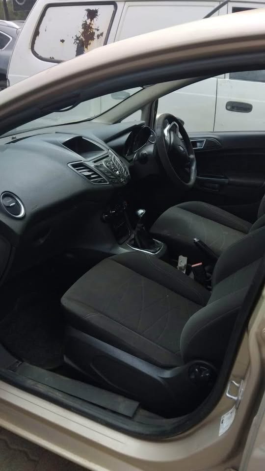FORD FIESTA 1.6 FOR SPARES - Private Seller