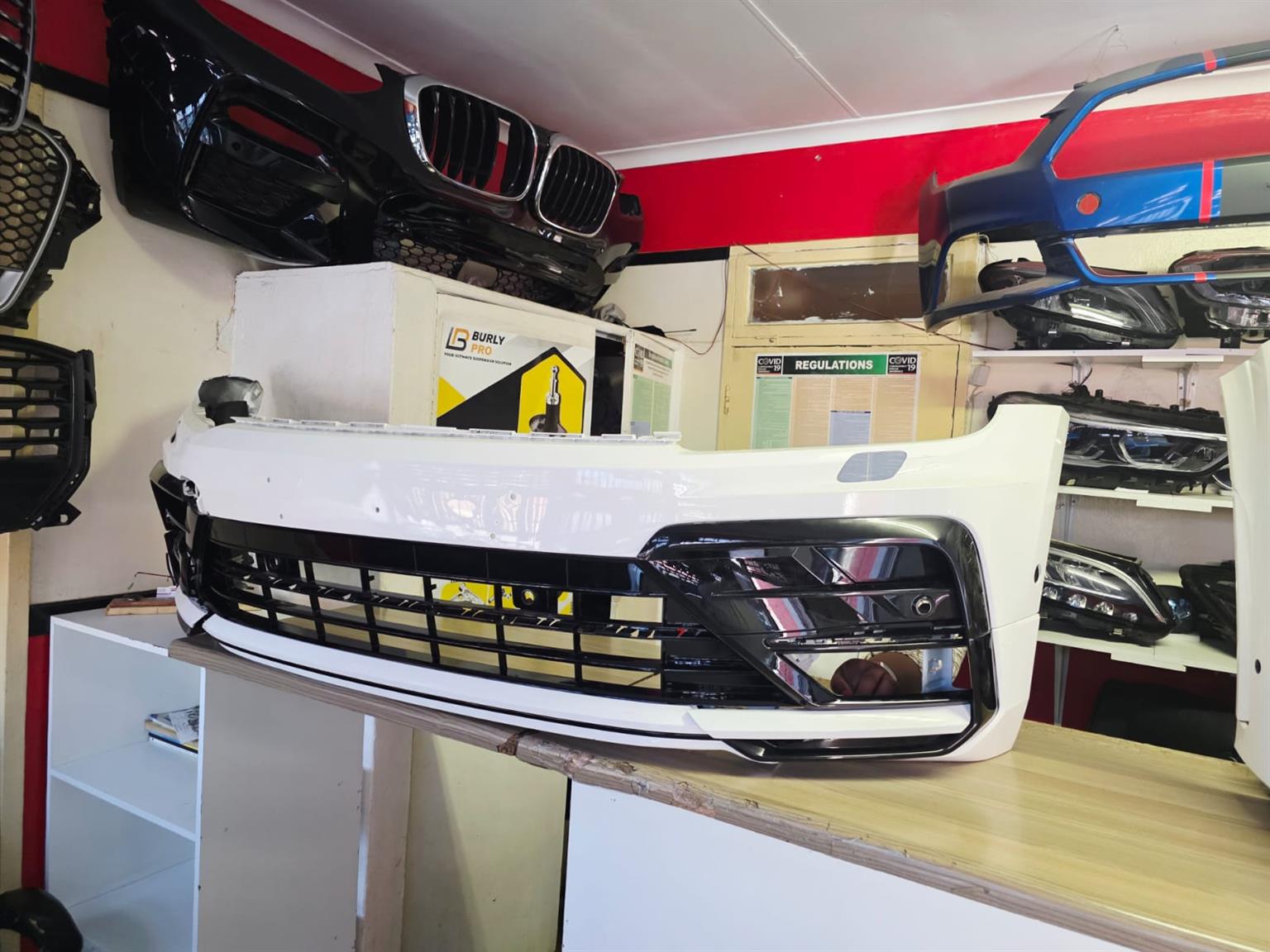 TIGUAN VW FRONT BUMPER FOR SALE IN EXCELLENT CONDITION 2022 - Private Seller TIGUAN VW FRONT BUMPER FOR SALE IN EXCELLENT CONDITION 2022 - Private Seller