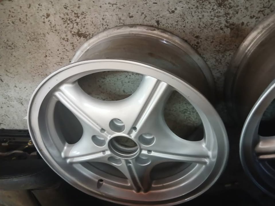 Bmw z3 rims only 17s - Private Seller Bmw z3 rims only 17s - Private Seller