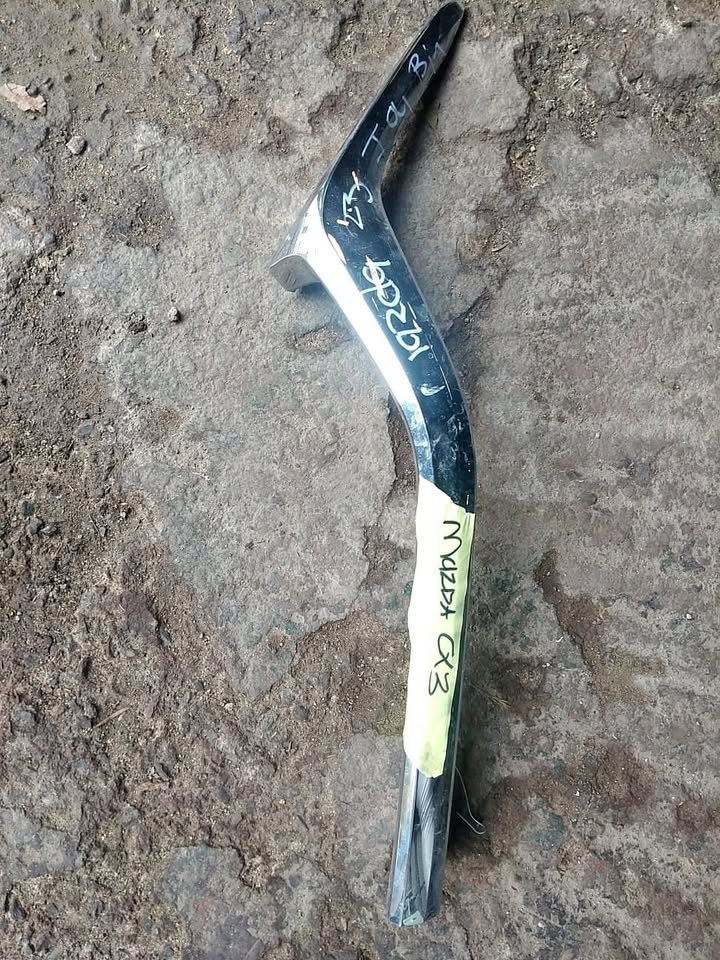 MAZDA CX3 HEADLIGHT CHROME TRIM - Private Seller MAZDA CX3 HEADLIGHT CHROME TRIM - Private Seller