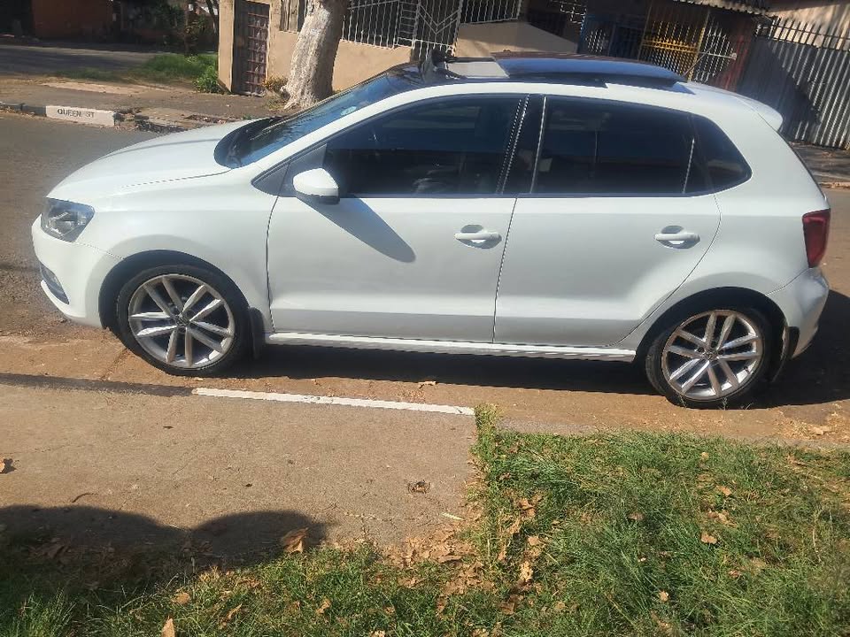VW polo Tsi 1.2 Highline 2015
