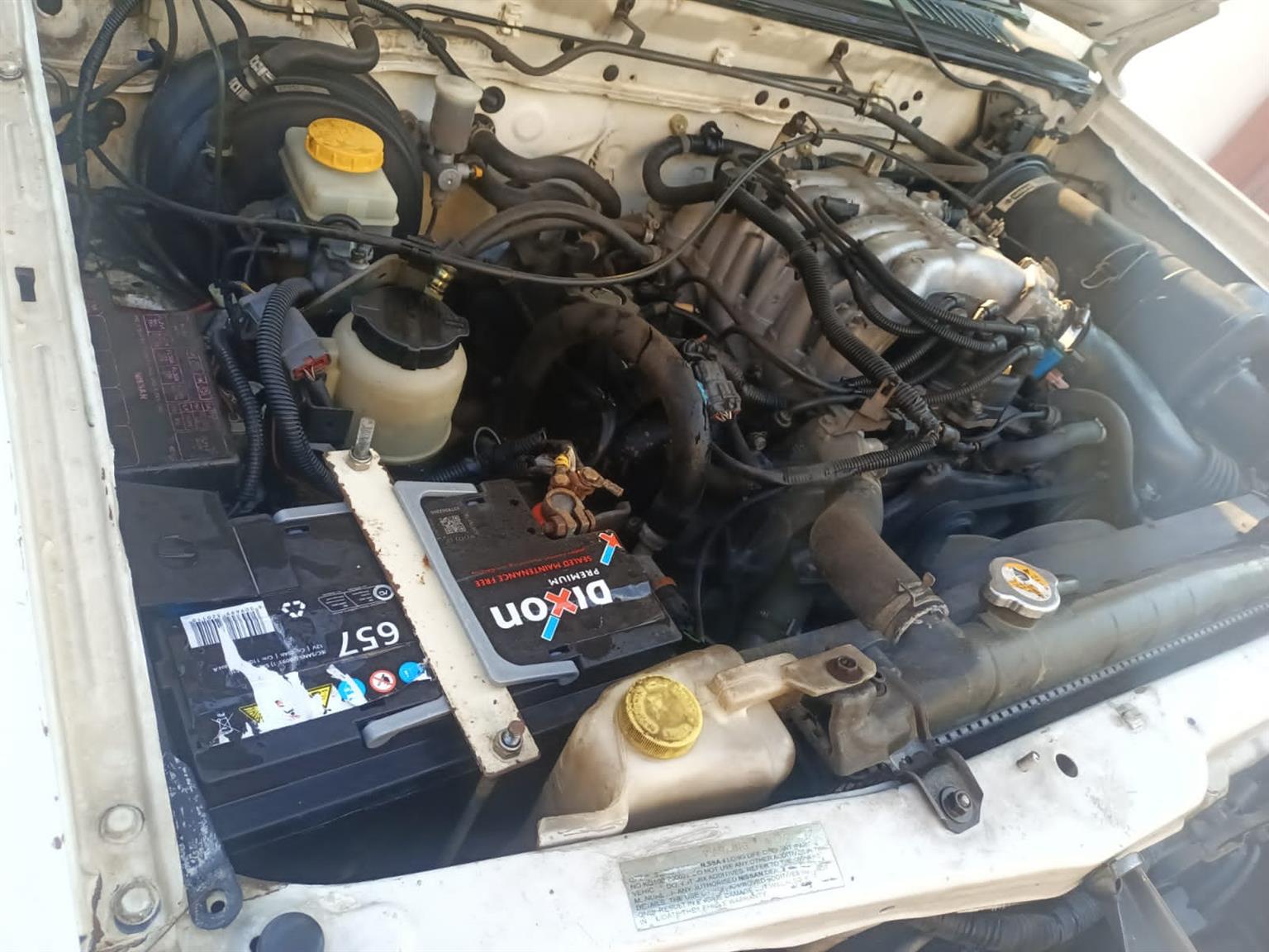 Nissan Hardbody Club Cab 3.3 V3 for sale 60k.