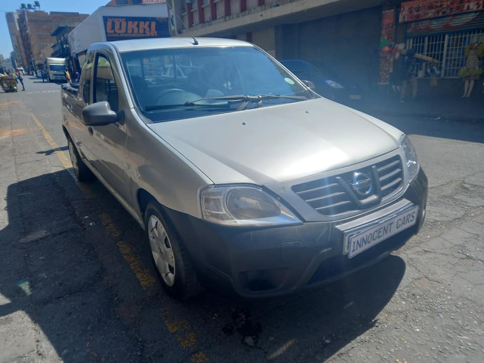 2012 NISSAN NP200 1.6 PETROL, MANUAL TRANSMISSION, BLUE COLOUR, MILEAGE 87000KM