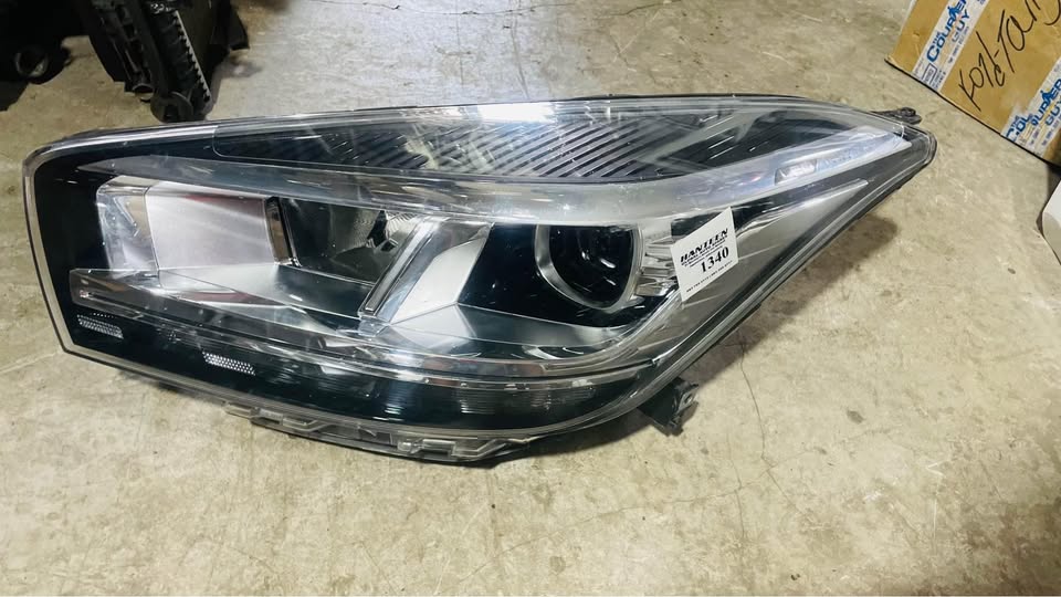 Chery Tiggo 4 Pro LED headlight - Private Seller