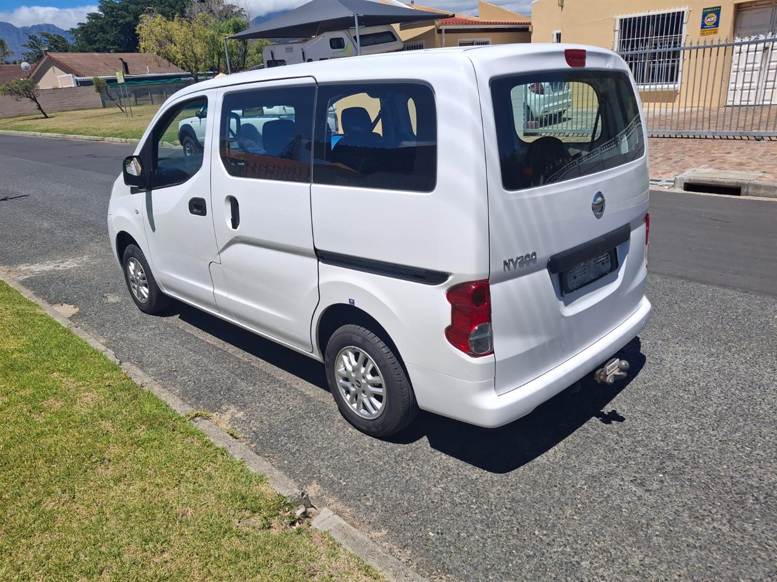 Used 2014 Nissan NV200 Combi 1.6i Visia - Private Seller Used 2014 Nissan NV200 Combi 1.6i Visia - Private Seller