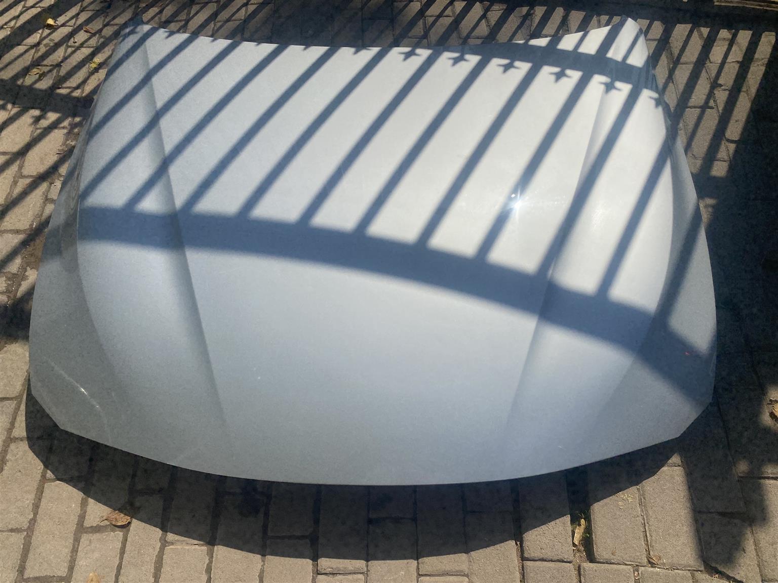 2017 BMW 3 SERIES F30 BONNET FOR SALE. IN PRISTINE CONDITION 2017 BMW 3 SERIES F30 BONNET FOR SALE. IN PRISTINE CONDITION