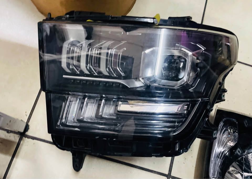GWM Tank 500 HEADLIGHT - Private Seller GWM Tank 500 HEADLIGHT - Private Seller