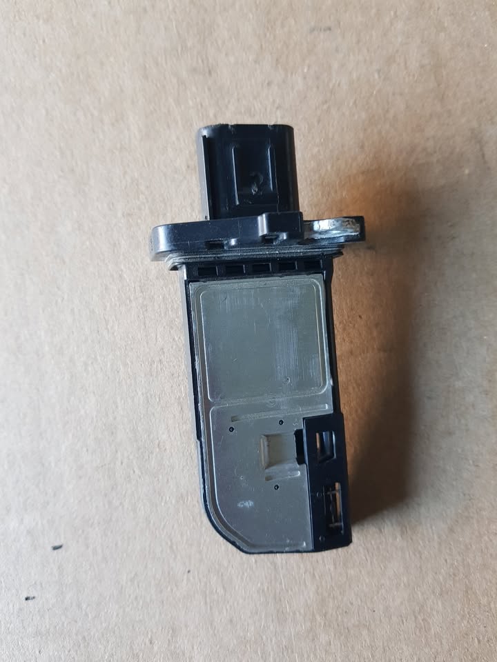 Airflow Sensor Ford Fiesta 1,6L - Private Seller Airflow Sensor Ford Fiesta 1,6L - Private Seller