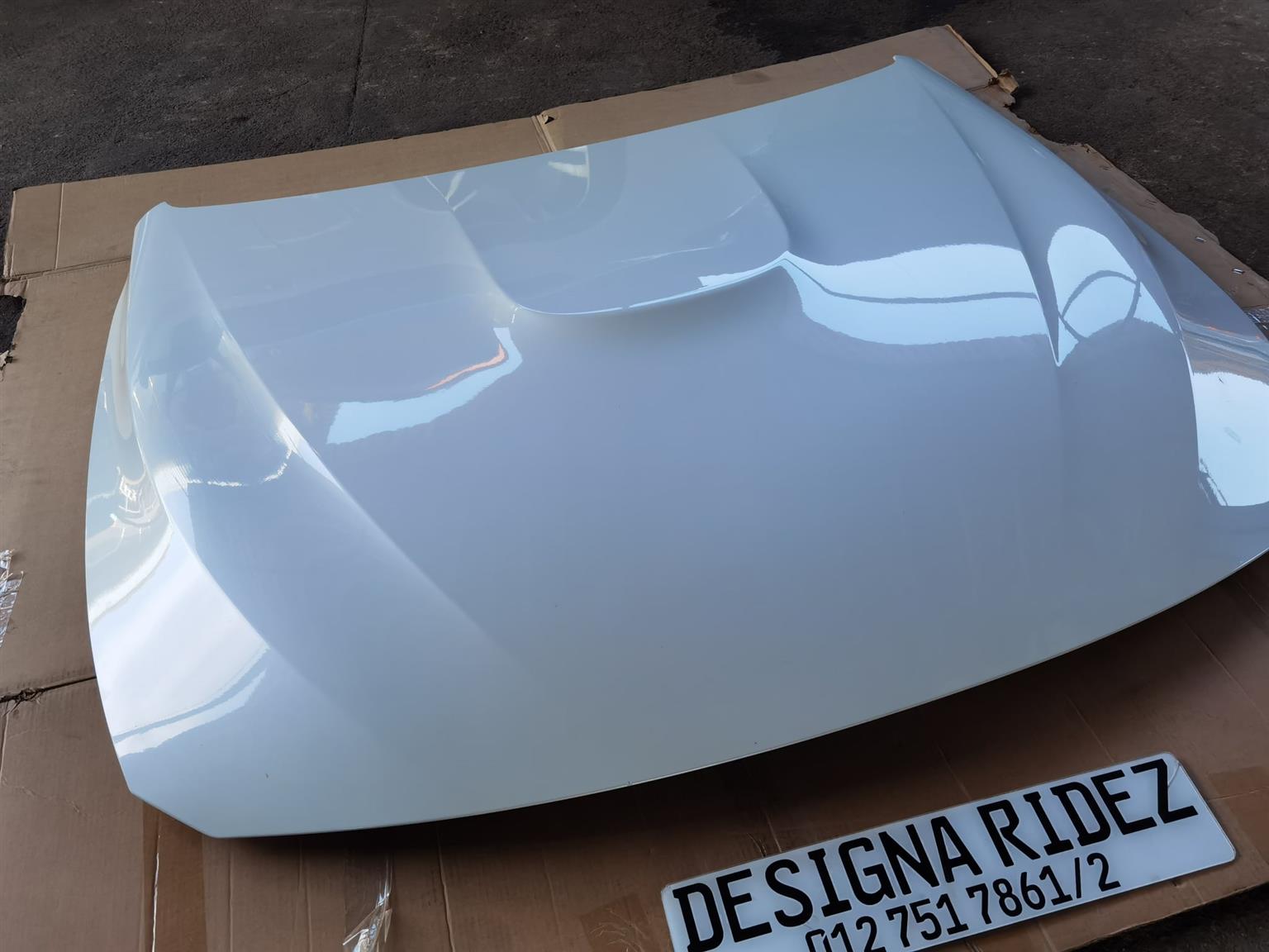 BMW F80/F82/F83 M3/M4 BONNET NEW ALPINE WHITE - Private Seller BMW F80/F82/F83 M3/M4 BONNET NEW ALPINE WHITE - Private Seller
