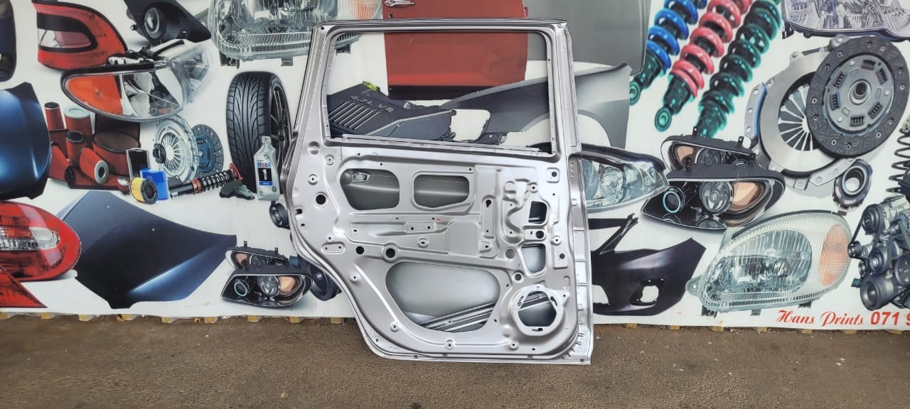 2023 MITSUBISHI XPANDER LEFT REAR DOOR SHELL FOR SALE - Private Seller 2023 MITSUBISHI XPANDER LEFT REAR DOOR SHELL FOR SALE - Private Seller