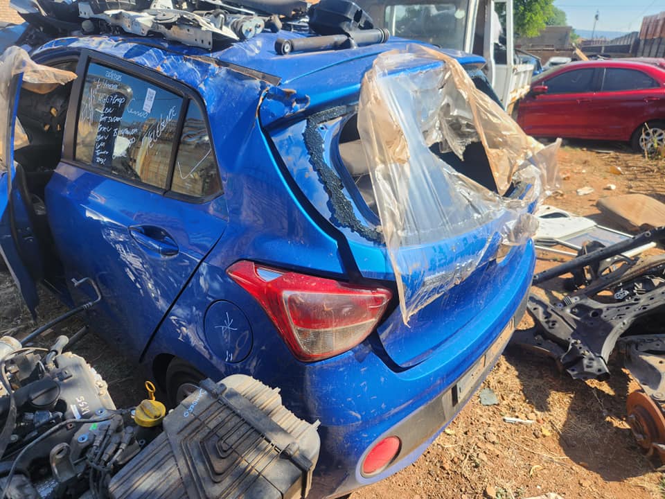 STRIPPING GRAND I10