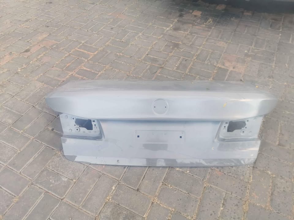 5 series BMW G30 bootlid - Private Seller 5 series BMW G30 bootlid - Private Seller