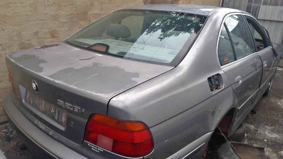 BMW 528i Stripping For Spares @ JJ's Automotive Supplies