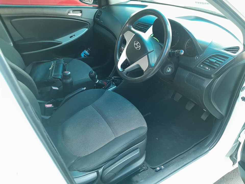 2014 HYUNDAI ACCENT 1.6 MANUAL