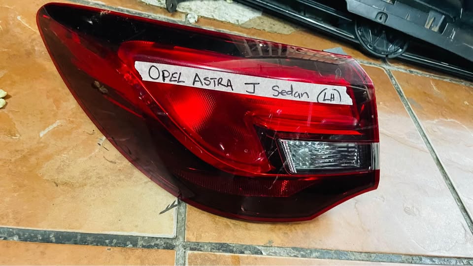 Opel Astra J sedan taillights - Private Seller Opel Astra J sedan taillights - Private Seller