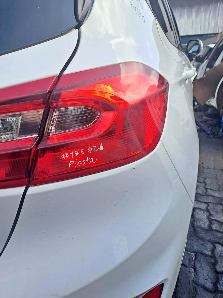 Taillight Ford Fiesta 1.0L 2020 - Private Seller Taillight Ford Fiesta 1.0L 2020 - Private Seller
