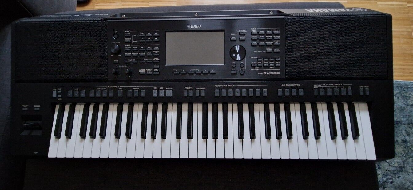 piano yamaha sx900