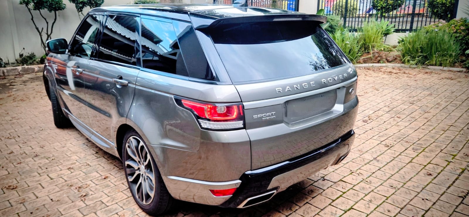 Used 2017 Land Rover Range Rover Sport HSE SDV6 - Private Seller Used 2017 Land Rover Range Rover Sport HSE SDV6 - Private Seller