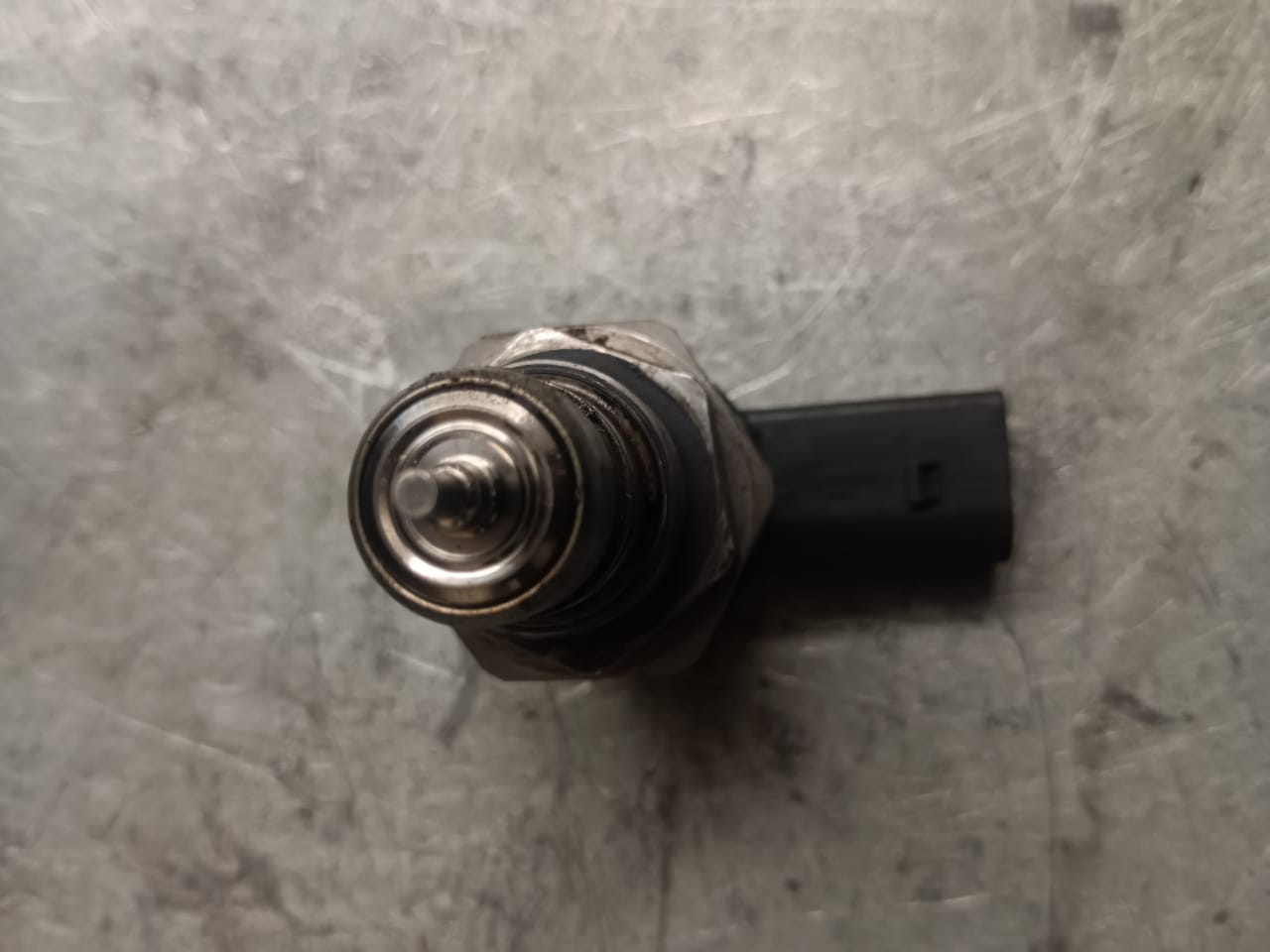 AUDI/VW FUEL PRESSURE REGULATOR FOR SALE - Private Seller