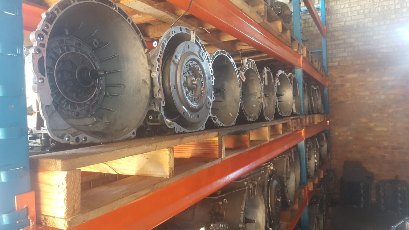 2014 Discovery 4 3.0 SDV6 SE Auto Gearbox for sale 2014 Discovery 4 3.0 SDV6 SE Auto Gearbox for sale