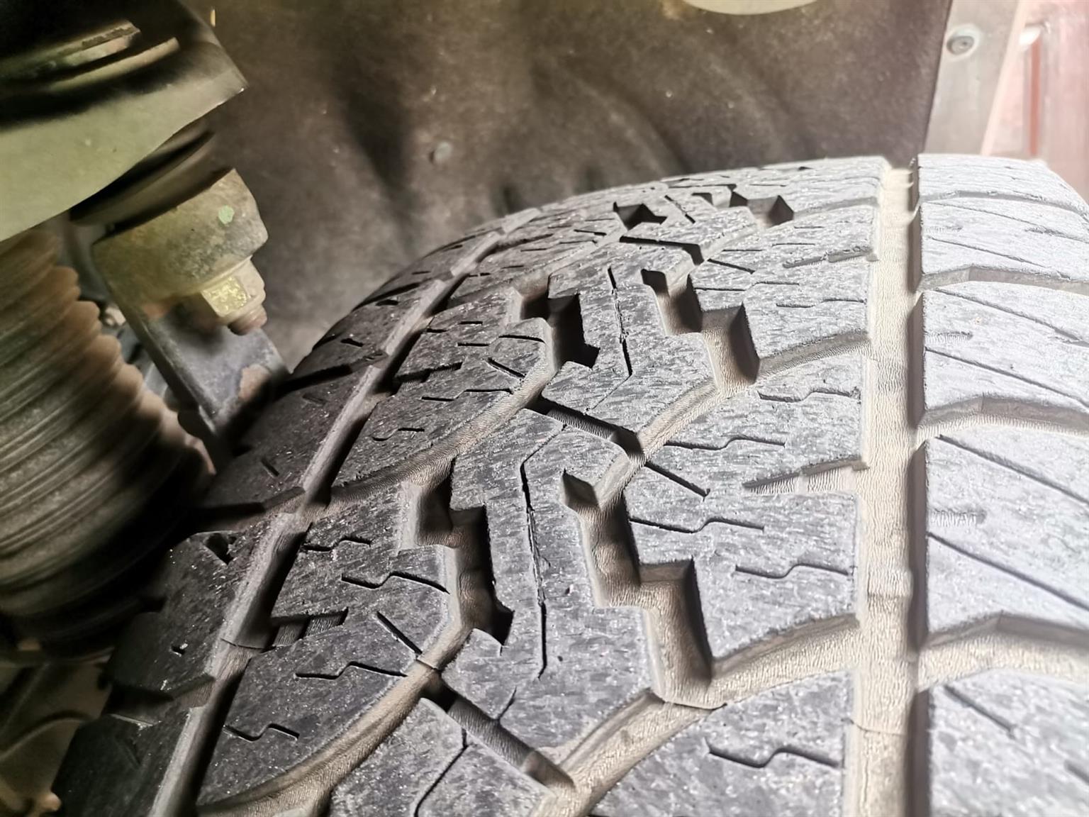 265/50R20 GT Radial Aventuro tyres used - Private Seller