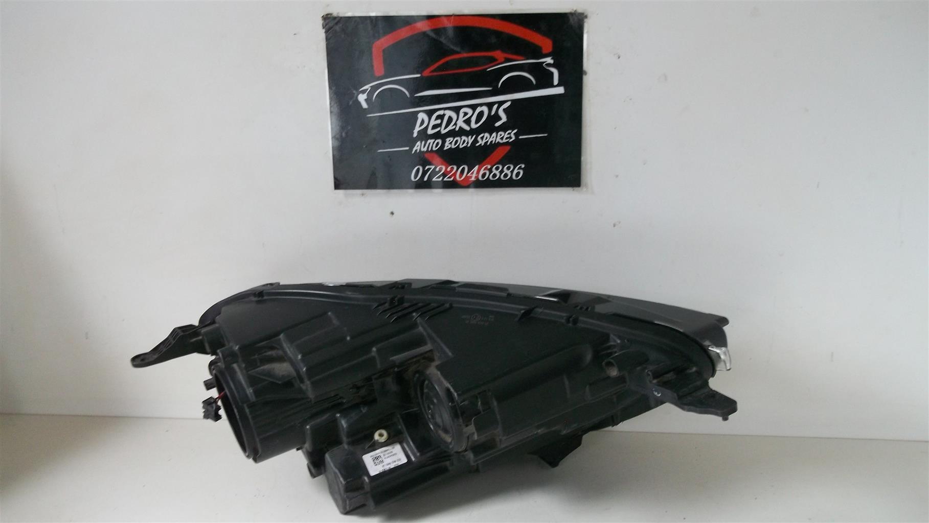 Ford Ecosport left headlight - Private Seller Ford Ecosport left headlight - Private Seller