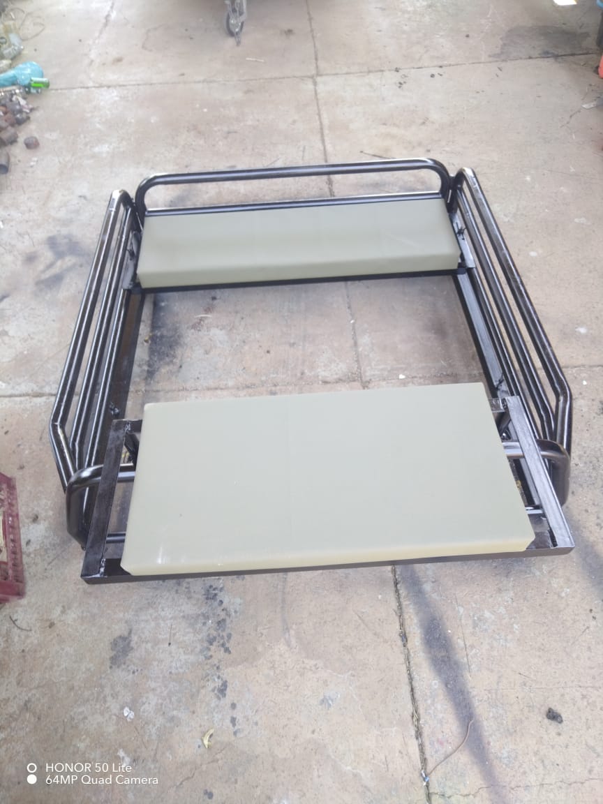 Hunting frame | Junk Mail Marketplace