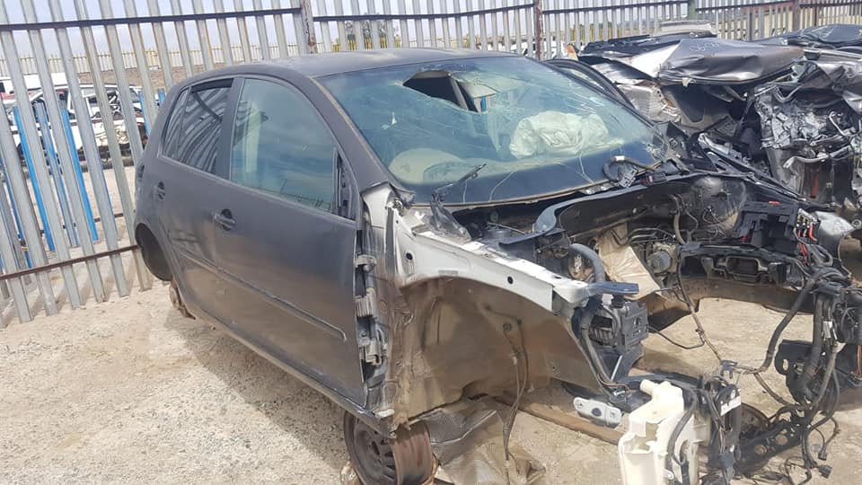 Golf 5 stripping for spares - Private Seller Golf 5 stripping for spares - Private Seller