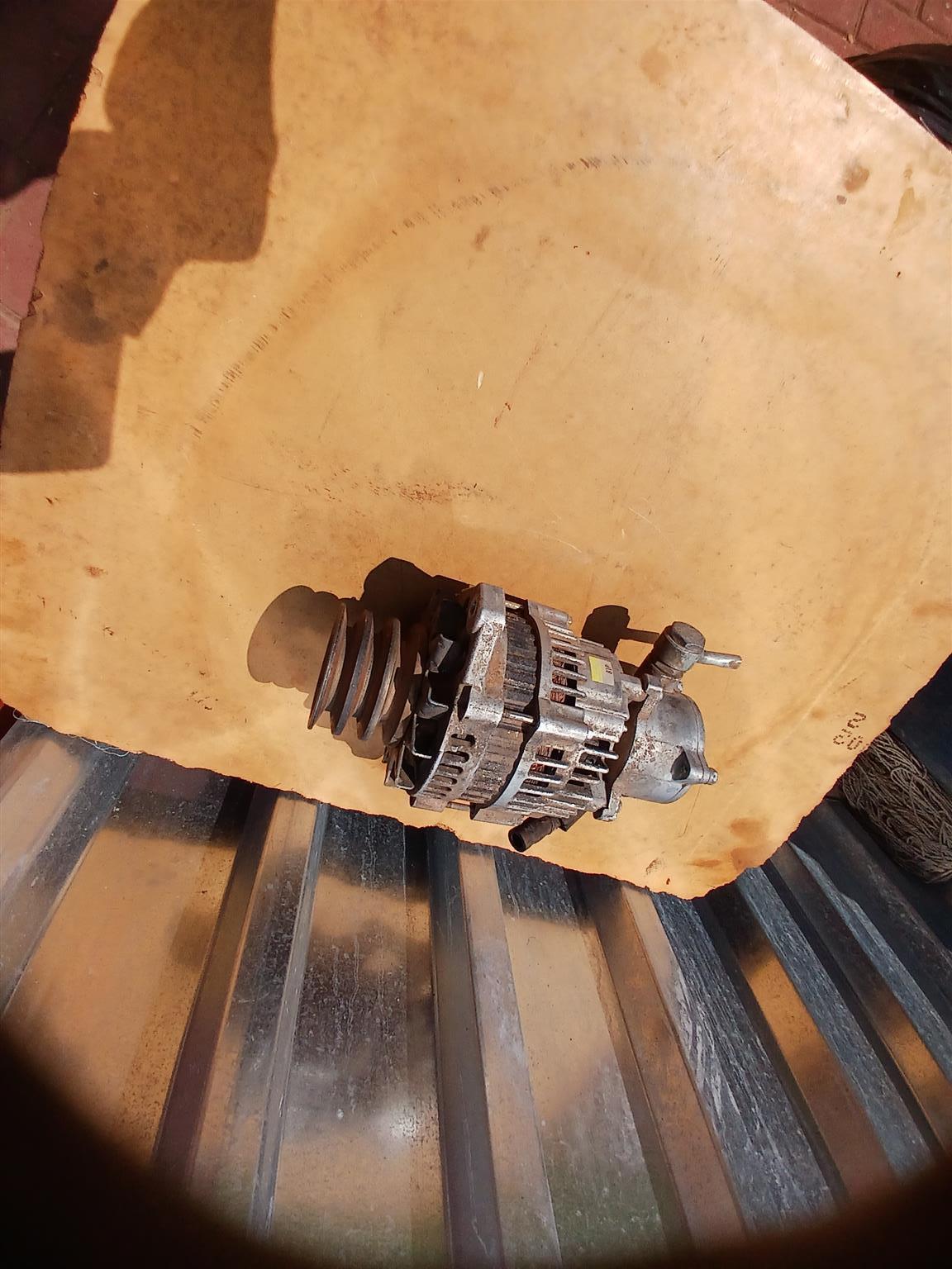 Alternator for Isuzu Nqr truck 4HF1 engine. - Private Seller