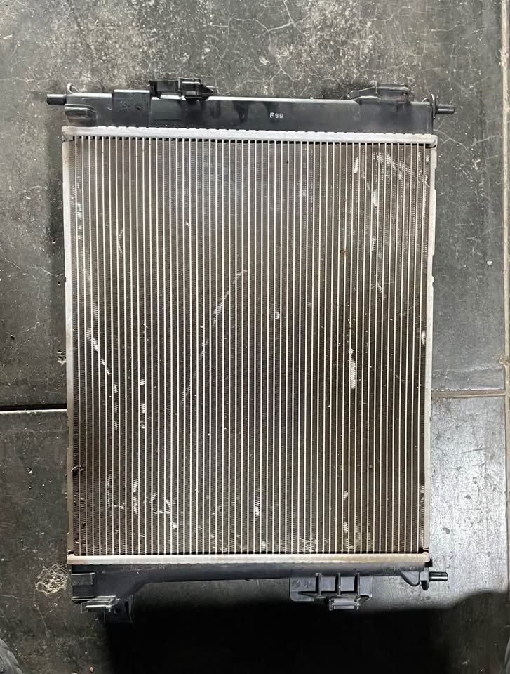 Suzuki Celerio radiator Toyota Vitz radiator - Private Seller Suzuki Celerio radiator Toyota Vitz radiator - Private Seller