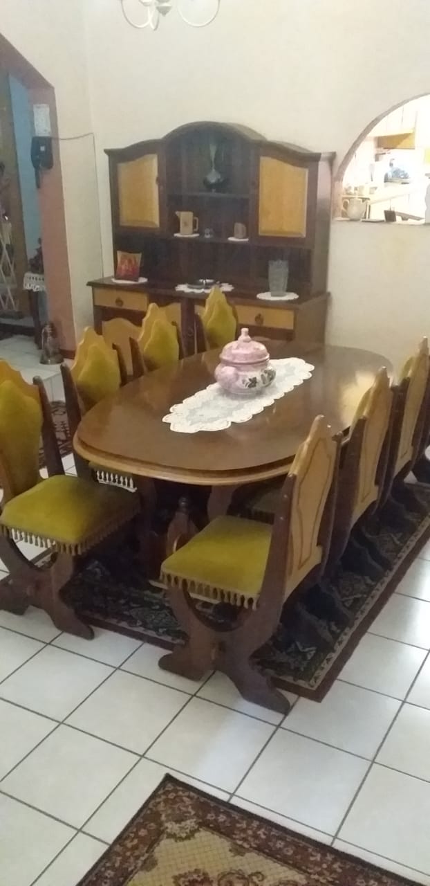 Dining Suite Embuia Yellow Wood Dining Table & Sideboard Set 8 Seater Dining Suite Embuia Yellow Wood Dining Table & Sideboard Set 8 Seater