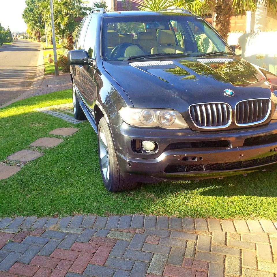 Bmw e53 30d stripping for spares - Private Seller Bmw e53 30d stripping for spares - Private Seller