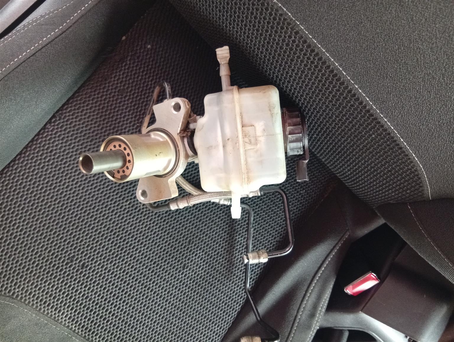 BMW E90 E87 master cylinder - Private Seller BMW E90 E87 master cylinder - Private Seller